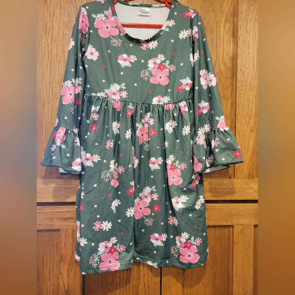 NWOT Long Sleeve Floral Girls Dress 6/7 - Picture 4 of 7